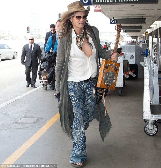 11 Steven Tyler Outfits Your Mom Can Totally Steal | Society Of Rock