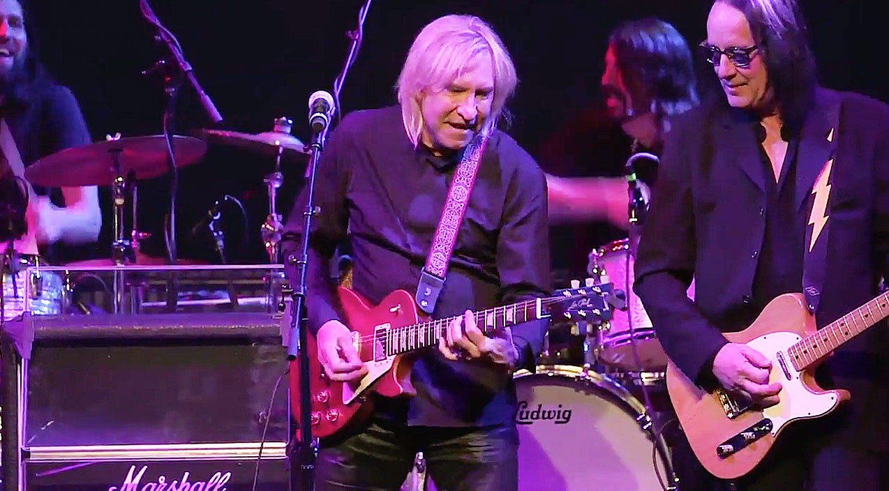 Joe Walsh Refines His Craft Alongside An AllStar Band For Epic Jam Of