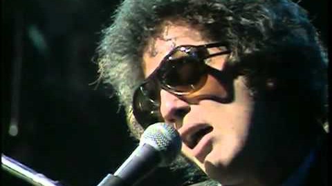 Listen To A Very Early Version Of “New York State of Mind” By Billy Joel | Society Of Rock Videos