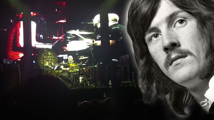 Son of Bonzo, Jason Bonham, Performs Tribute Solo For His Father And It Is Incredible | Society Of Rock Videos