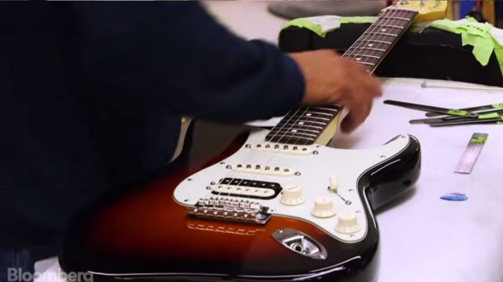 How Eric Clapton Fender Guitars Are Made | Society Of Rock Videos