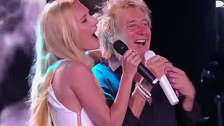Proud Papa Rod Stewart Is Joined By Daughter Ruby For “Forever Young” | Society Of Rock Videos
