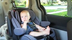 Parents Put On Led Zeppelin’s “Carouselambra”, Their Baby’s Reaction Is Adorable!