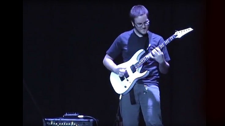 Megadeth Fan Destroys “Tornado Of Souls” Solo At School Talent Show | Society Of Rock Videos