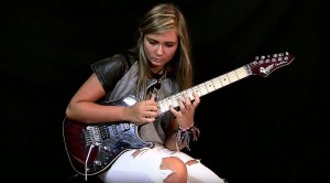 16-Year-Old Girl Shreds – You Won’t Believe How FAST Her Hands Are!
