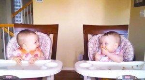 Dad Plays Guitar, What His Twin Babies Do Next Will Leave You In Awe!