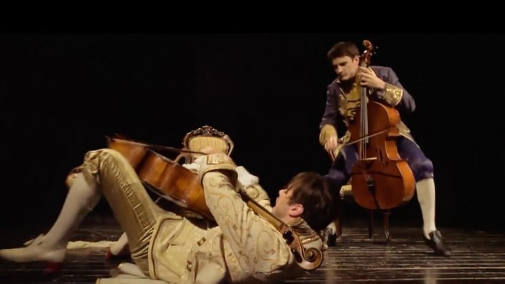 2 Cellists Play “Thunderstruck” And Steal The Show- You’re Not Ready For This | Society Of Rock Videos