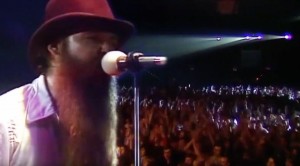 ZZ Top Rocks ’80 Rockaplast With “Tube Snake Boogie” And It’s Contagious!