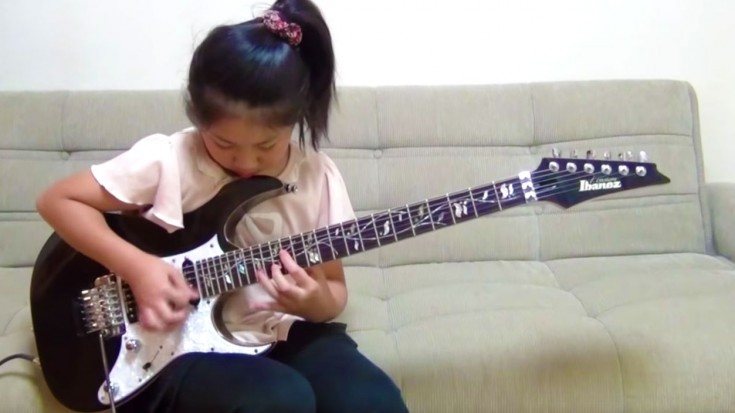 Little Girl Picks Up Guitar, But I Wasn’t Expecting What Happened Next | Society Of Rock Videos