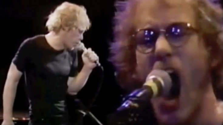 Warren Zevon’s “Werewolves Of London” Performance Will Entrance You…. | Society Of Rock Videos