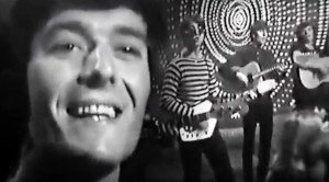 The Hollies’ 1966 “Bus Stop” Performance Will Bring The Sixties Back To Life