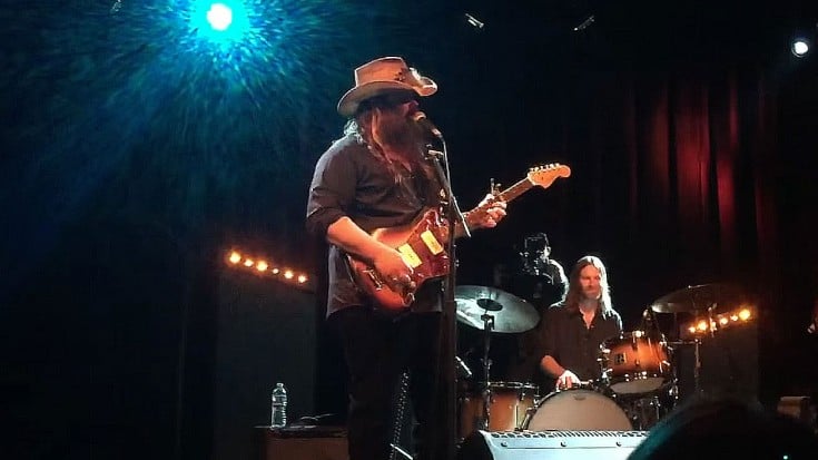 Southern Rocker Chris Stapleton Wows With Lynyrd Skynyrd’s “Free Bird” | Society Of Rock Videos