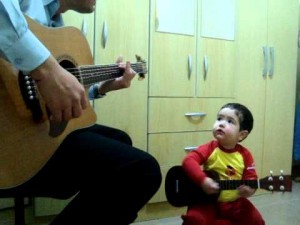 Cutest 2 Year Old Sings Beatles’ “Don’t Let Me Down” With Papa