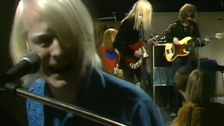 Johnny + Edgar Winter Just Took Us To Church With Unbelievable “Tobacco Road,” Live In ’72 | Society Of Rock Videos