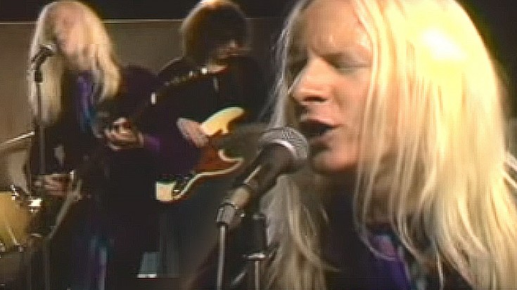 Texas Blues Legend Johnny Winter Tells It Like It Is, Warns Us To “Be Careful With A Fool” | Society Of Rock Videos
