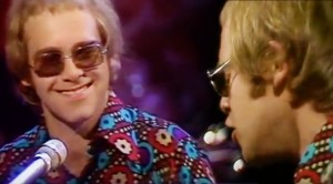 24-Year-Old Elton John’s ’71 “Levon” Performance Will Seriously Bring You Back