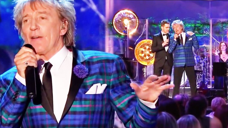 Rod Stewart’s “Winter Wonderland” With Michael Bublé Will Make You Feel Merry | Society Of Rock Videos