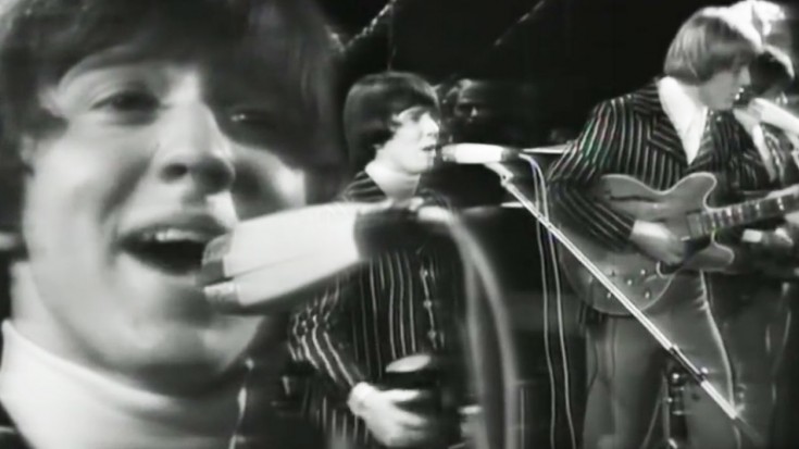 The Easybeats Have Fun In The City With “Friday On My Mind” | Society Of Rock Videos