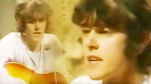 Donovan’s Haunting Voice In “Hurdy Gurdy Man” Will Take You Back