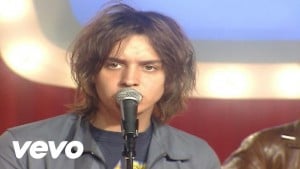 3 Garage Rock Bands That Brought American Rock Back in the 2000s