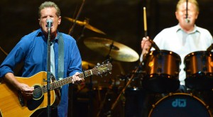 EXCLUSIVE: Fan Footage Surfaces Of One Of The Eagles’ Final “Hotel California” Performances