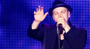 Gavin DeGraw’s Roaring “Where The Streets Have No Name” Cover Will Rock Your Soul To Its Core