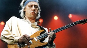 DIRE STRAITS: Hear Mark Knopfler’s Isolated Guitar Track From 1978’s “Sultans Of Swing”