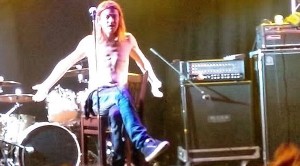 Puddle Of Mudd Singer’s Band Storms Offstage – But I Wasn’t Ready For What Happened Next