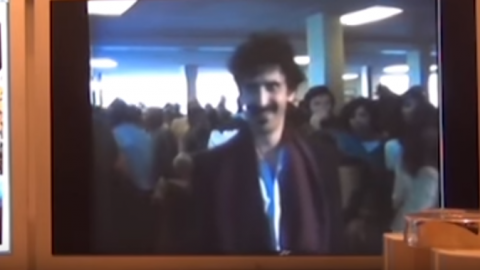 Frank Zappa Noticed A US Navy Marching Band At The Airport – Then THIS Happened | Society Of Rock Videos