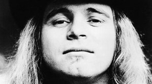 Ronnie Van Zant Reveals The Best Way To Hurt A Man – And It’s Not What You Think