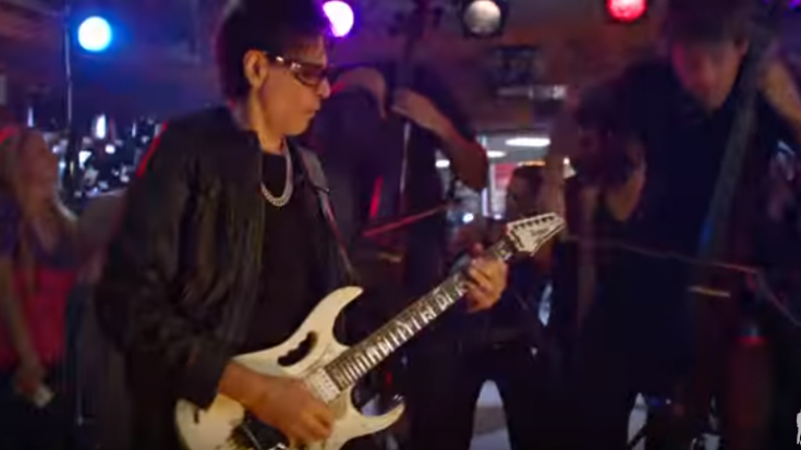 This Cover Of ‘Highway To Hell’ Is TOO HOT To Handle! | Society Of Rock Videos