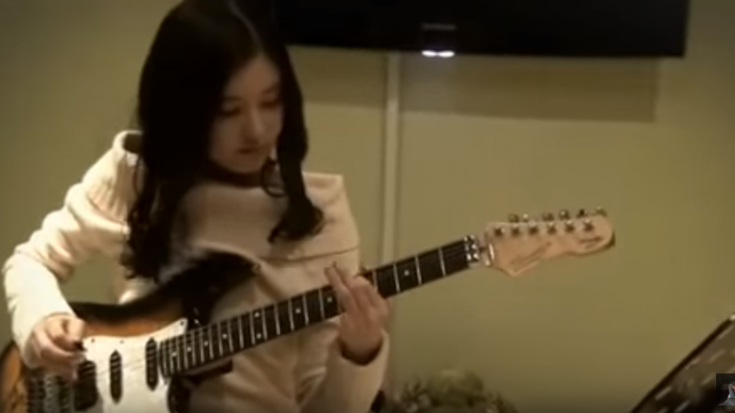 Young Korean Girl Kills It On Guitar — You Have To See Her Shred! | Society Of Rock Videos