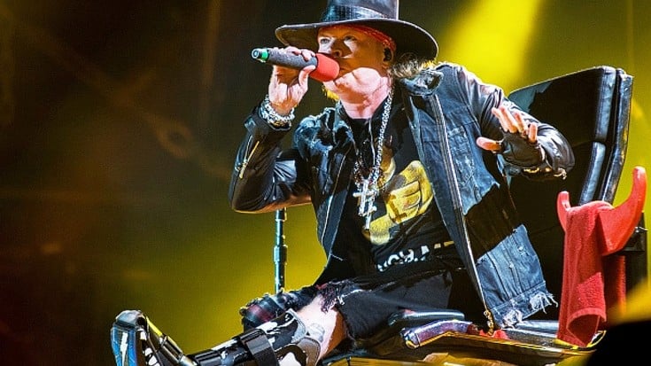 Ready, Aim, Fire: Axl Rose “Shoots To Thrill,” Triumphs In First Ever Performance With AC/DC | Society Of Rock Videos