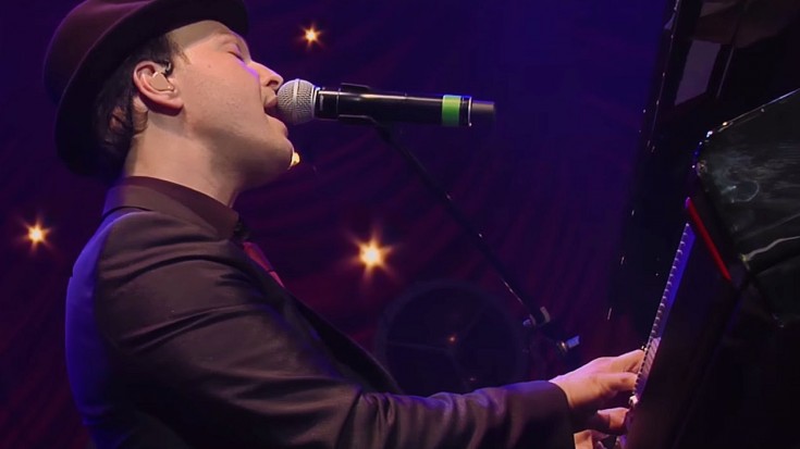 Love Reigns Supreme As Gavin DeGraw Serenades Fans with Ultra-Romantic “More Than Anyone” | Society Of Rock Videos