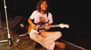 Listen As Steve Gaines Learns Iconic “Sweet Home Alabama” In Rare Skynyrd Rehearsal Tape