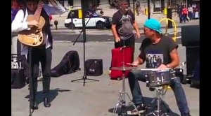 Red Hot Chili Peppers Drummer Joins Street Jam, And Makes Fan’s Entire Day