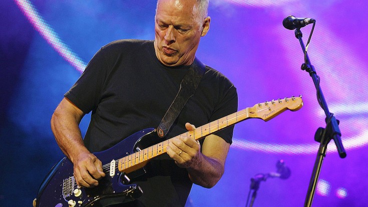David Gilmour Brings THIS ‘Dark Side Of The Moon’ Classic To Center Stage On Sold Out World Tour | Society Of Rock Videos