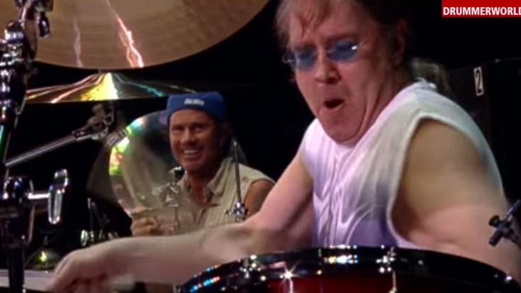 Chad Smith Challenges Ian Paice To A Drum Battle! This Is Amazaing! | Society Of Rock Videos