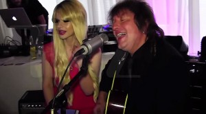 Richie Sambora Jammed “Livin’ On A Prayer” At A Wedding This Weekend, And It Was AWESOME