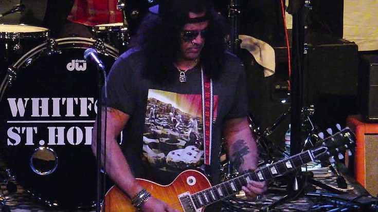 Surprise! Slash Crashes Another Band’s Show, Dazzles With THIS Jimi Hendrix Classic | Society Of Rock Videos