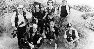 23 Years Ago: Lynyrd Skynyrd Blaze A Brand New Trail With Unplugged Album, ‘Endangered Species’