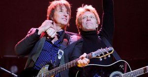 Remember When Richie Sambora And Jon Bon Jovi Were Best Friends? We Do, And We Miss It