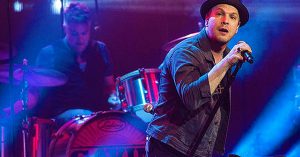 Gavin DeGraw Opens Tour With Epic “Hey Jude” Singalong, But Wait ‘Til You See His Special Guest!