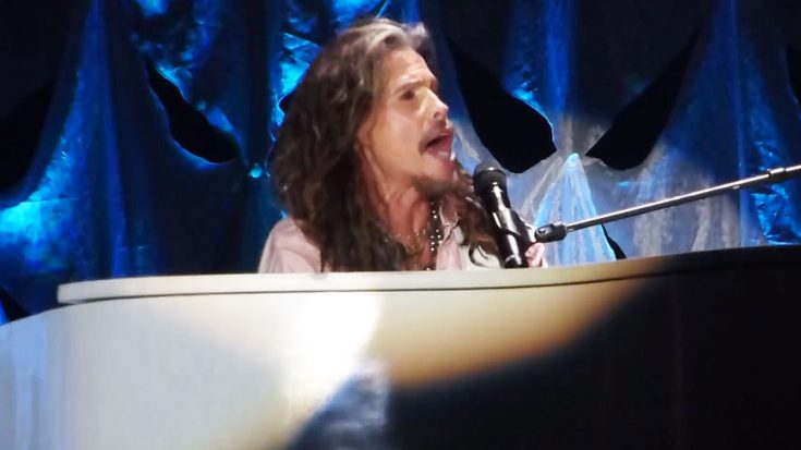 Steven Tyler Is Doing Some Weird Things On Stage When Performing ‘Dream On’! | Society Of Rock Videos