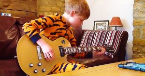 10-Year-Old Blues Fan Plugs In Guitar For Out Of This World Tribute To B.B. King