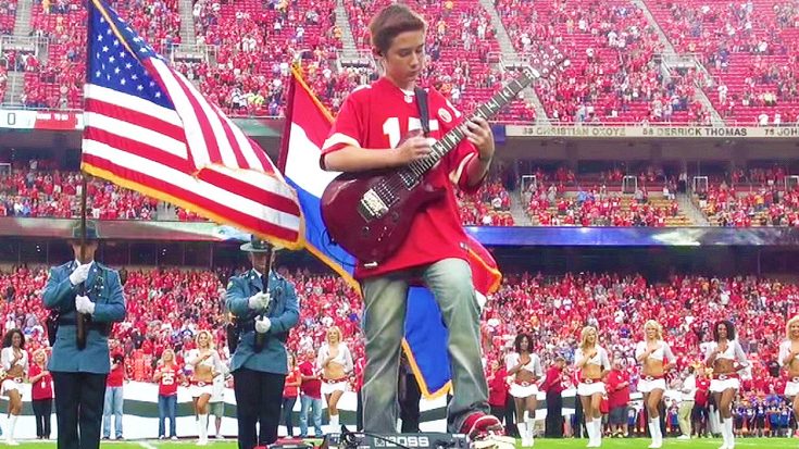 12-Year Old Channels Hendrix, Absolutley Shreds ‘The Star Spangled Banner’ Before A Football Game! | Society Of Rock Videos