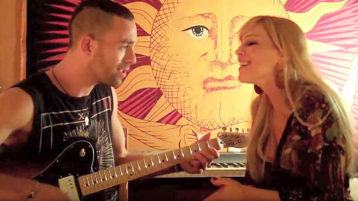 Stevie Nicks Would Be Proud Of This Duet’s Beautiful, Dreamy Cover Of “Leather And Lace”! | Society Of Rock Videos