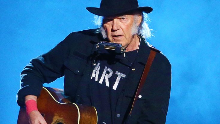 Neil Young Hits Back In Defense Of A Cause Close To His Heart With Fiery New “Indian Givers” | Society Of Rock Videos