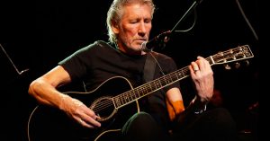 Roger Waters Ends 11 Month Break With First Ever Solo Performance Of Pink Floyd’s “One Of These Days”