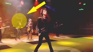 Backup Singer For The Rolling Stones Quickly Steals Spotlight When Asked To Sing Centerstage